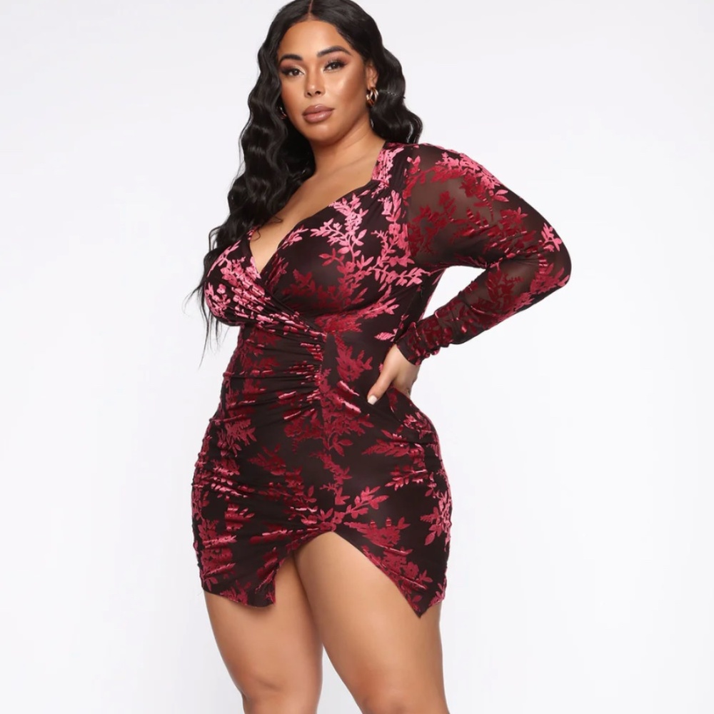 FASHION NOVA Hazy Vision Mini Dress - Large